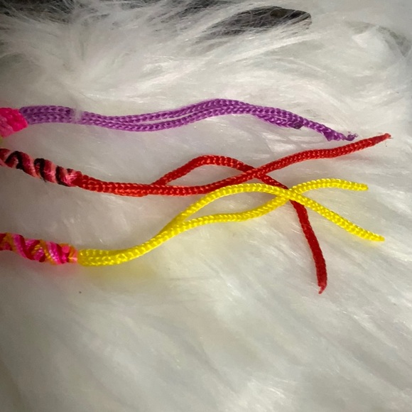 🌸Woven handmade colorful 🍭🌈friendship bracelet. Made in 🇵🇪 Peru - Picture 11 of 12